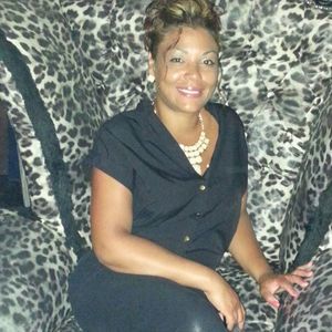 Meet your Posher, Charito