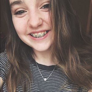 Meet your Posher, Lydia