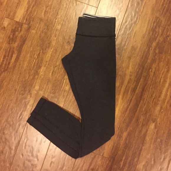 lululemon athletica Pants - Lululemon leggings