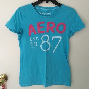 blue Aeropostale T-shirt