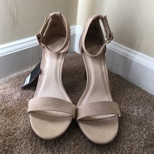 Nude heels