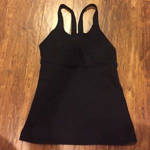 Lululemon tank