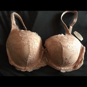 Victoria's Secret 36DDD Demi cup lined bra