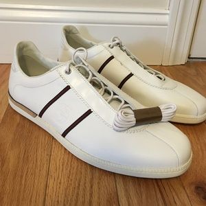 🎉Price⬇️🎉Men's Gucci White Sneakers NWT!