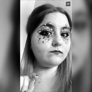 Meet your Posher, Melanie