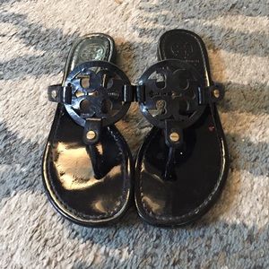 Tory burch sandals WILL SHIP TODAY!