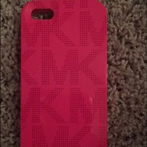 Michael Kors iPhone 5/5s case hot pink