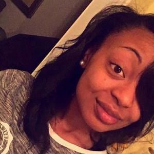 Meet your Posher, Ashia