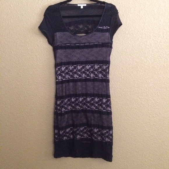 Lace bodycon dress