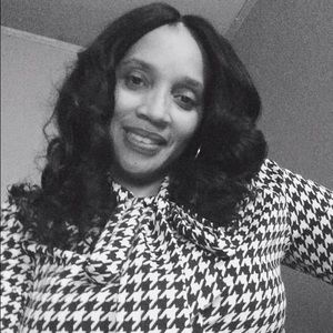 Meet your Posher, Marsha