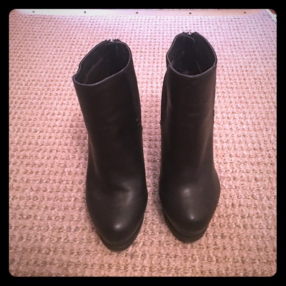 Cute black booties