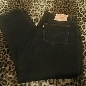 Blk Jeans