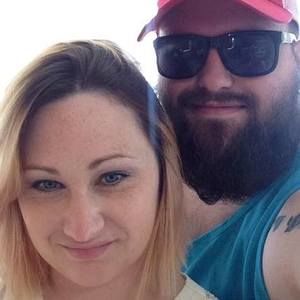 Meet your Posher, Roxanne