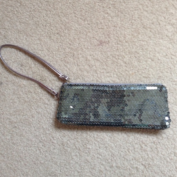 Silver sequined clutch