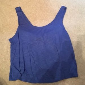 Plain Crop top w Bow in the back