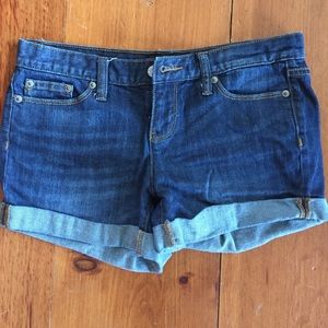 Banana republic jean shorts size 2