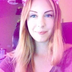 Meet your Posher, Laurel