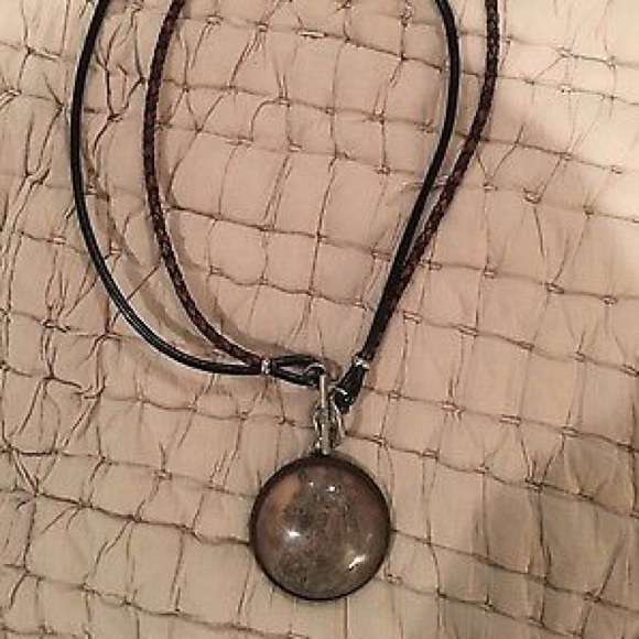 Rosette bridle necklace