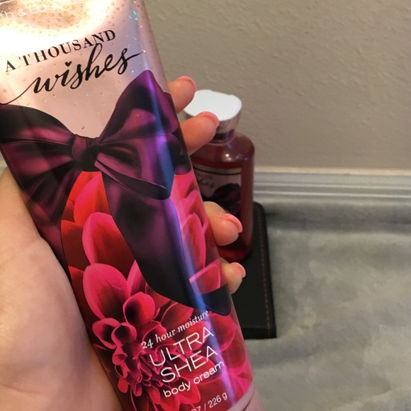 Bath and Body Works "A thousand wishes" set❤️ - Picture 3 of 3