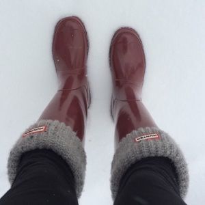 (SOLD) Tall Hunter Rain Boots - Size 10 - Maroon