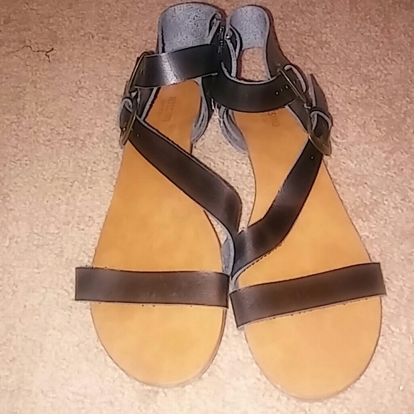 Black strappy sandals