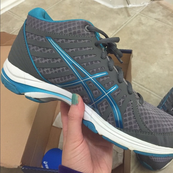 Asics Gel Silver/Maui Blue Running Sneakers