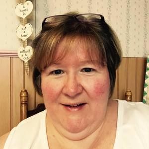 Meet your Posher, Tina
