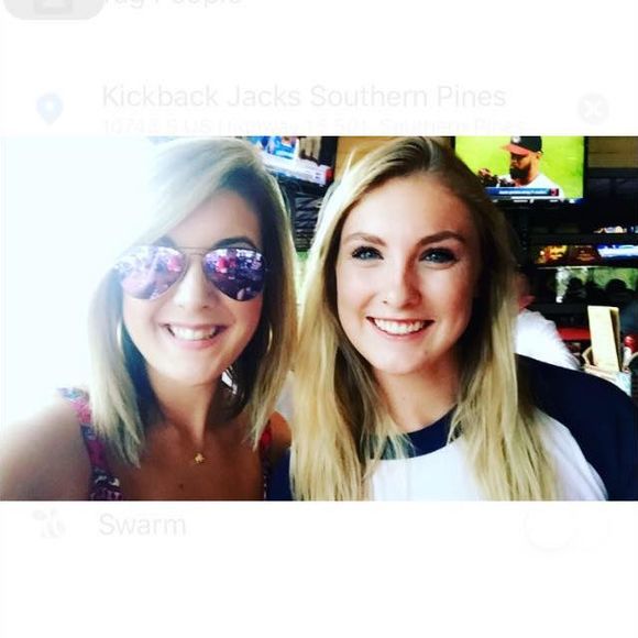 Meet your Posher, Mackenzie - Picture 1 of 1