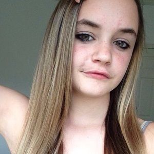 Meet your Posher, Michaela