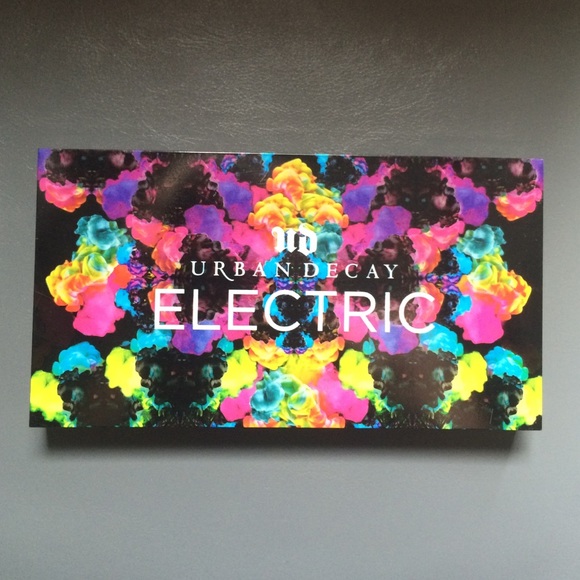 Urban Decay Electric Palette