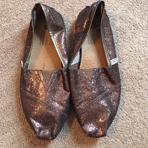 Skechers bronze bobs