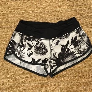 Lululemon Black and White Patterned Shorts