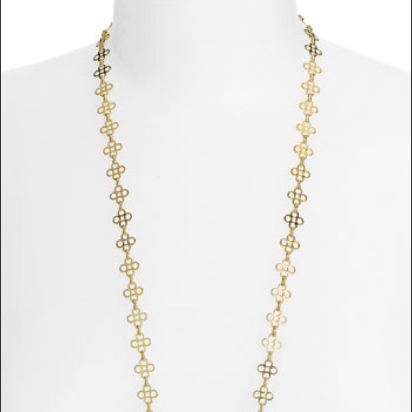 Tory burch mini clover necklace