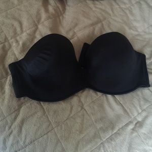 Strapless Lane Bryant bra 38DD. BRAND NEW!