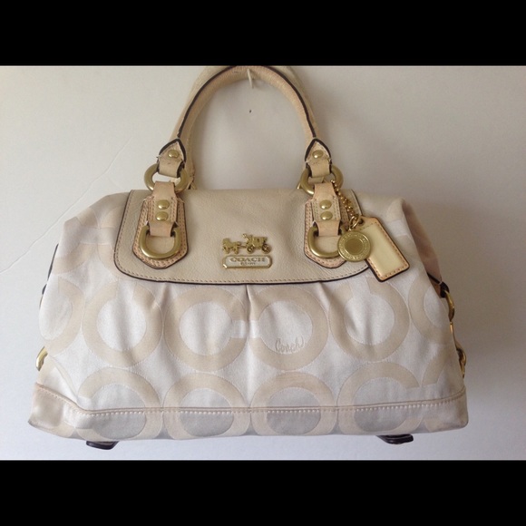 xxxSOLDxxx Authentic Coach Madison Sabrina Handbag