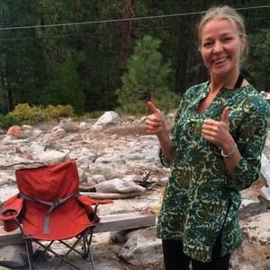 Meet your Posher, Karin