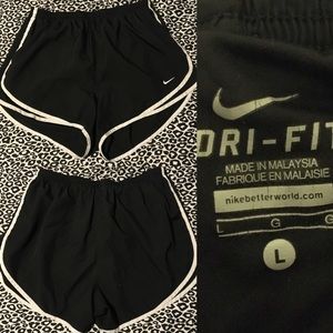 Black Nike shorts