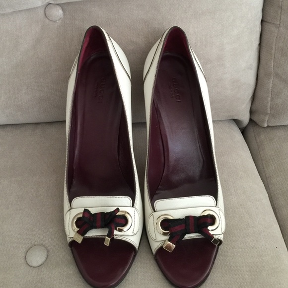 Authentic Gucci Peep Toe Heels - Picture 1 of 4