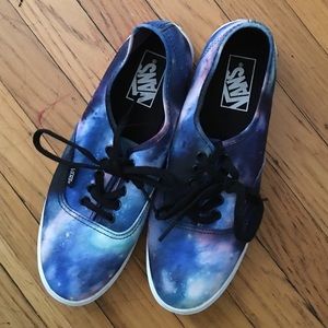 Galaxy vans 💫