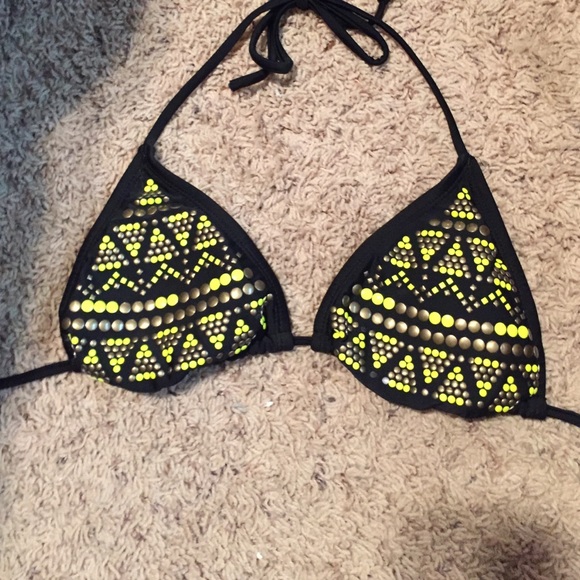 Small bathing suit top