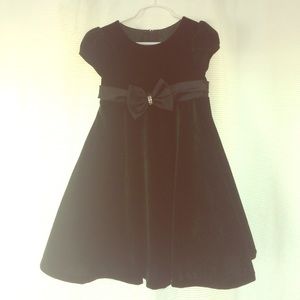 Hunter Green Velvet Bonnie Jean Dress - Size 4