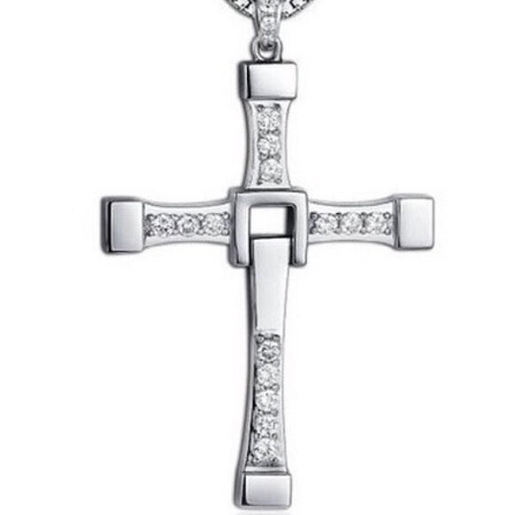 Cross rhinestone necklace pendant and box chain - Picture 2 of 4