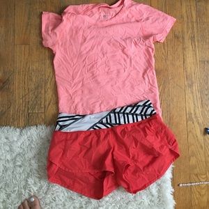 Lululemon size 2/4 set