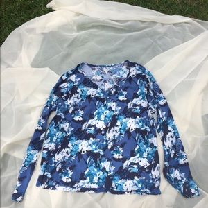 St. John's bay xl long sleeve