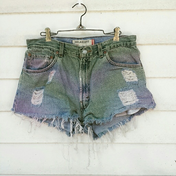 High Rise Levi Short