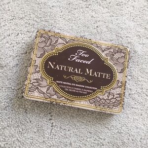 Too faced Natural Matte