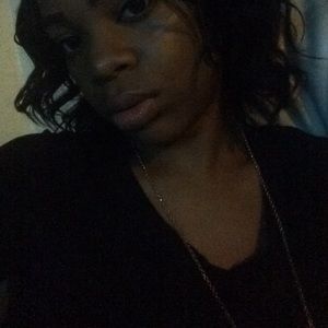 Meet your Posher, Kya