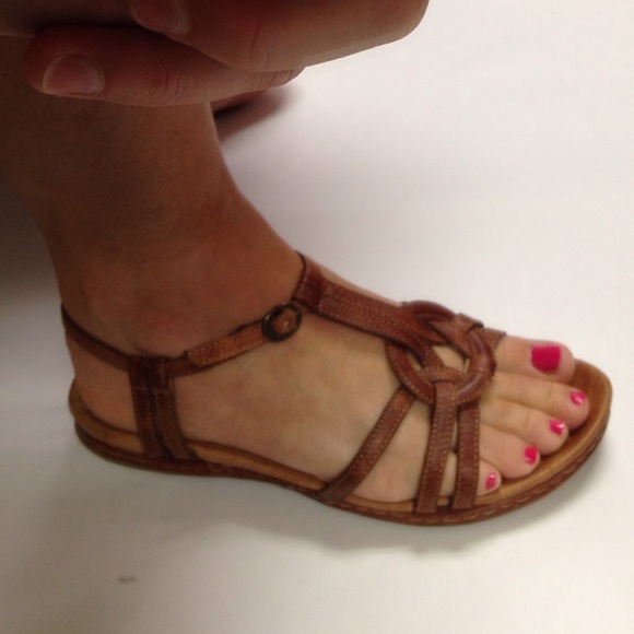 Born sandels extra pics