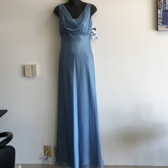 Blue dress