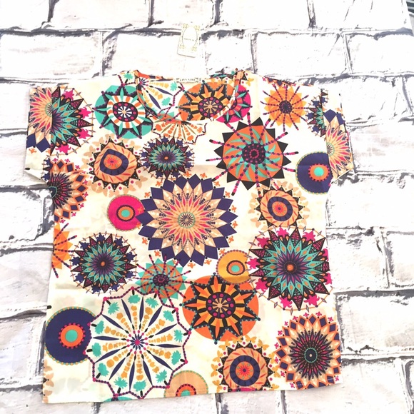 Liva Girl Tops - Patterned Short Sleeve Top
